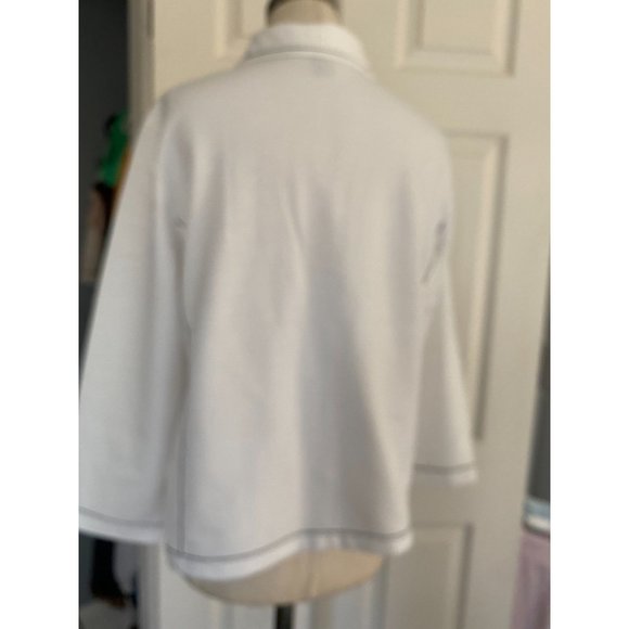NWOT Rafael sport white shacket button down with front side pockets MED - Picture 3 of 5